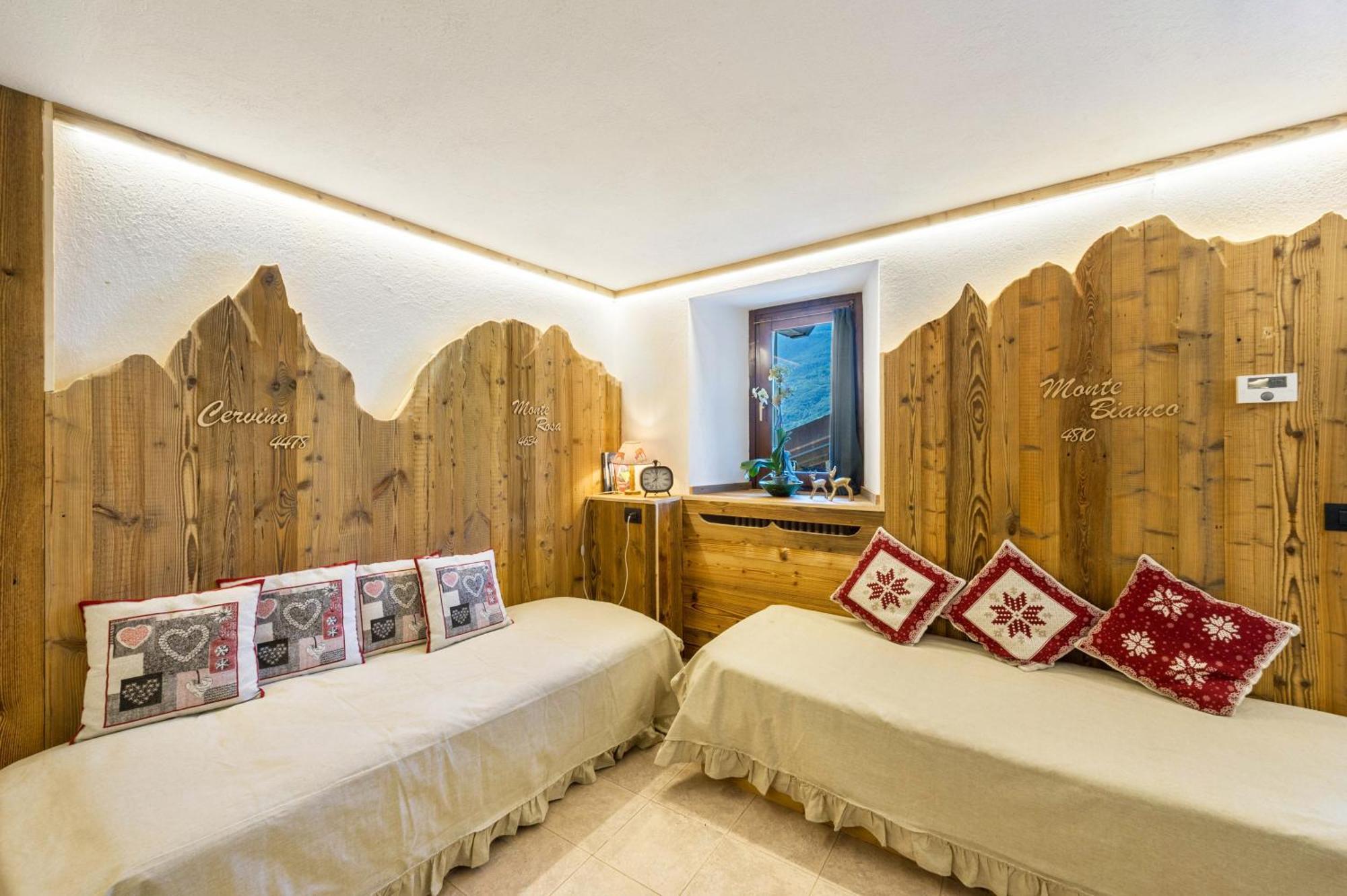 Il Nido Di Letizia Châtillon Exterior foto